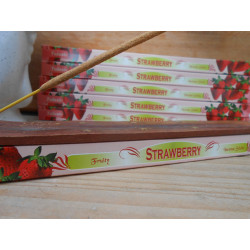 Encens fraise 8 bâtonnets